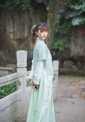 僧侣之夜动漫免费观看全集高清版_720免费观看